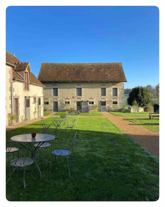 Вилла Domaine De Ronsard Dame-Marie  Экстерьер фото